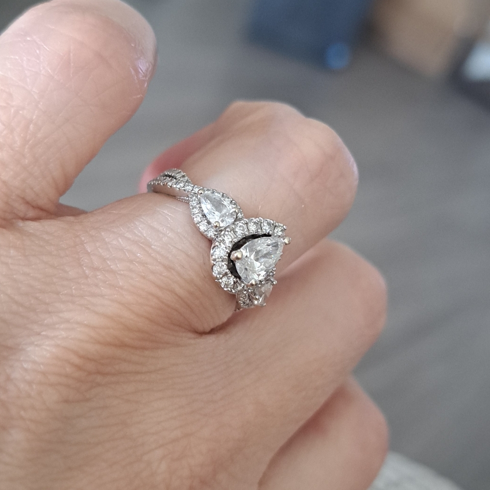 Neil Lane Ring - Picture 9 of 15